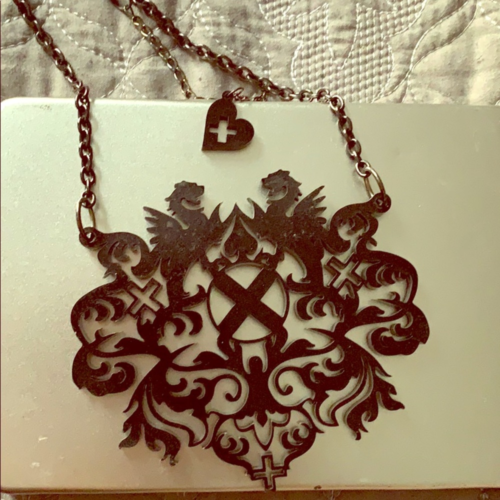 Angelspit necklace